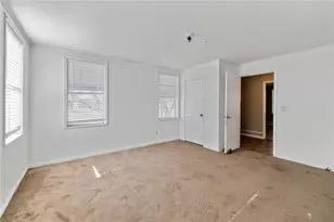 211 S 7th St, Jarrell, TX 76537 - Photo 18