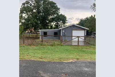 211 S 7th Street, Jarrell, TX 76537 - Photo 4