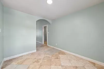 5505 Mesquite Grove Road, Austin, TX 78744 - Photo 10