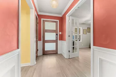 9702 Beauchamp Square, Austin, TX 78729 - Photo 4