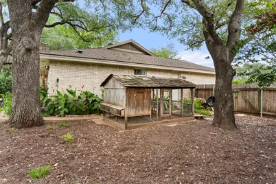 9702 Beauchamp Square, Austin, TX 78729 - Photo 34