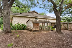 9702 Beauchamp Square, Austin, TX 78729 - Photo 34