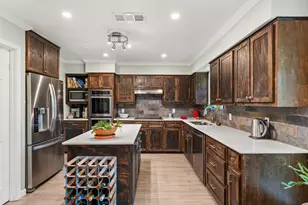 9702 Beauchamp Square, Austin, TX 78729 - Photo 10