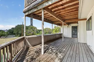 700 Rogart Dr, Spicewood, TX 78669 - Photo 22