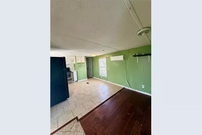 109 Seminole Drive, Smithville, TX 78957 - Photo 4