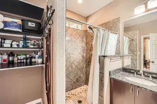 195 Heritage Oaks Dr, Cedar Creek, TX 78612 - Photo 16