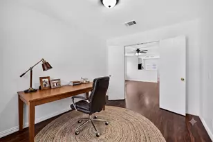 612 Losoya Ct, Hutto, TX 78634 - Photo 12