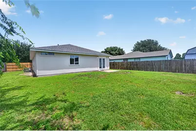 612 Losoya Court, Hutto, TX 78634 - Photo 4
