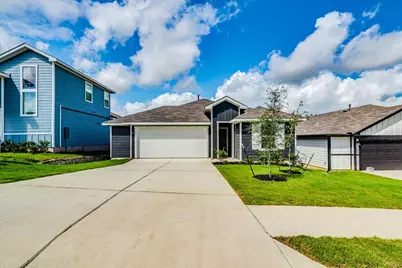 173 Balmorehea Street, Kyle, TX 78640 - Photo 2