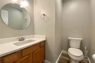 2007 Kirksey Dr, Austin, TX 78741 - Photo 8