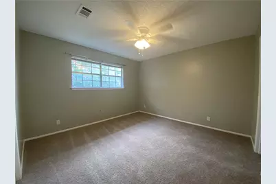 2007 Kirksey Drive #B, Austin, TX 78741 - Photo 10