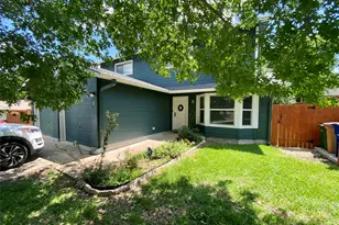 2007 Kirksey Dr, Austin, TX 78741 - Photo 2