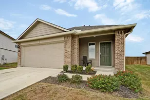 101 Calgary Ln, San Marcos, TX 78666 - Photo 2