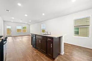 101 Calgary Ln, San Marcos, TX 78666 - Photo 8