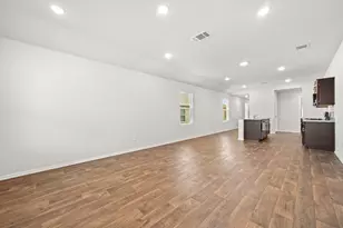 101 Calgary Ln, San Marcos, TX 78666 - Photo 10