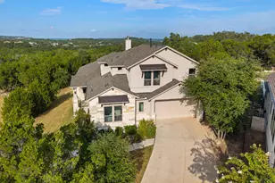 6705 Liberty Grotto Ct, Jonestown, TX 78645 - Photo 2