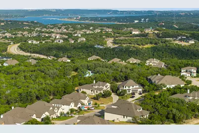 6705 Liberty Grotto Court, Jonestown, TX 78645 - Photo 30