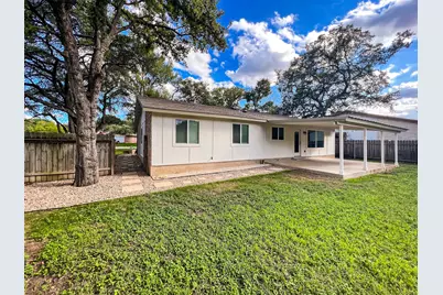 7736 Croftwood Drive, Austin, TX 78749 - Photo 32