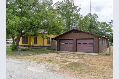 115 N Lockhart Street, Paige, TX 78659 - Photo 4