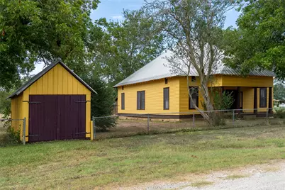115 N Lockhart Street, Paige, TX 78659 - Photo 1