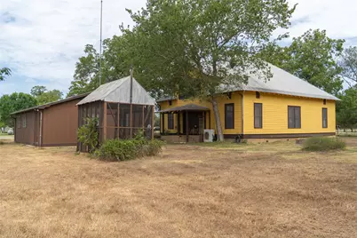 115 N Lockhart Street, Paige, TX 78659 - Photo 6