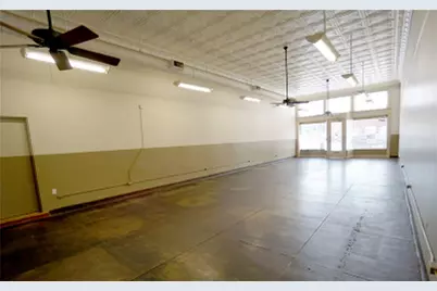 321 N Main Street, Taylor, TX 76574 - Photo 6