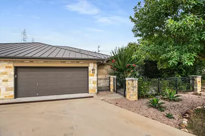 416 Hi Circle W #B, Horseshoe Bay, TX 78657 - Photo 20