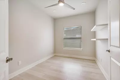 416 Hi Circle W #B, Horseshoe Bay, TX 78657 - Photo 12