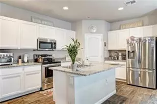 205 Freedom Park Ave, Liberty Hill, TX 78642 - Photo 10