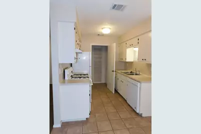 806 Country Aire Drive #A, Round Rock, TX 78664 - Photo 6