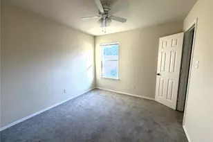 1605 Paint Brush Dr, Lockhart, TX 78644 - Photo 12