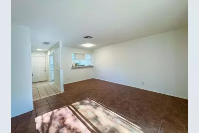 5810 Sweeney Circle #D, Austin, TX 78723 - Photo 4