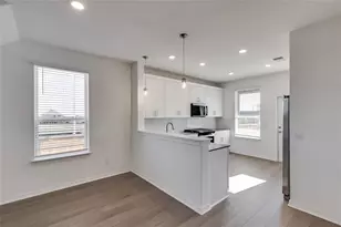 109 Bridge Deck Loop, Kyle, TX 78640 - Photo 10