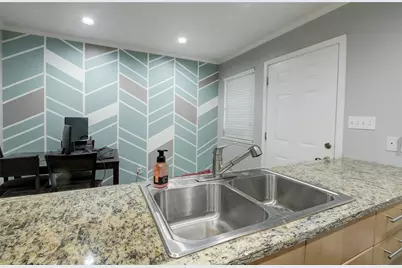 2101 Polaris Avenue #9, Austin, TX 78757 - Photo 4
