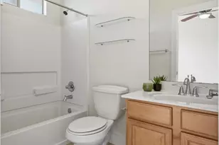 13420 Lyndhurst St, Austin, TX 78729 - Photo 16