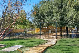 13420 Lyndhurst St, Austin, TX 78729 - Photo 26