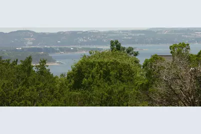 8403 Rock Cliff Drive, Jonestown, TX 78645 - Photo 4
