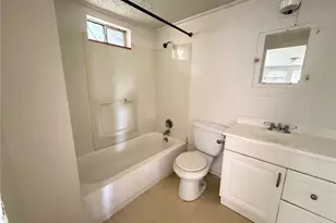 613 Peacock Ln, Austin, TX 78704 - Photo 12
