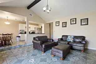 1712 Pine Knoll Dr, Austin, TX 78758 - Photo 1