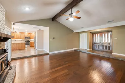 110 Cedar Drive, Mountain City, TX 78610 - Photo 6