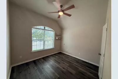 546 Hot Springs Valley, Buda, TX 78610 - Photo 10