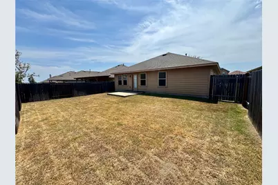 112 Beargrass Drive, Kyle, TX 78640 - Photo 12