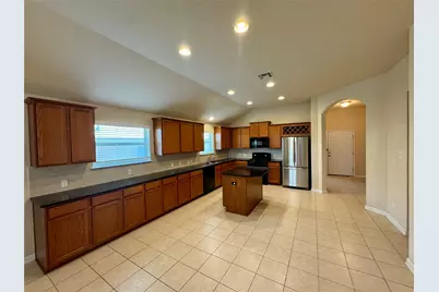 112 Beargrass Drive, Kyle, TX 78640 - Photo 4
