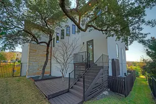 106 Bisset Ct, Austin, TX 78738 - Photo 38