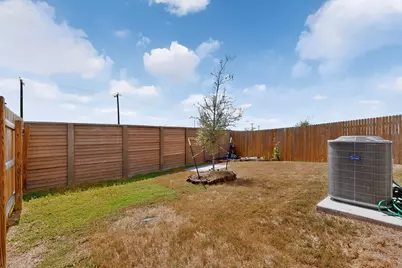 439 Arnold Loop #A, Kyle, TX 78640 - Photo 30