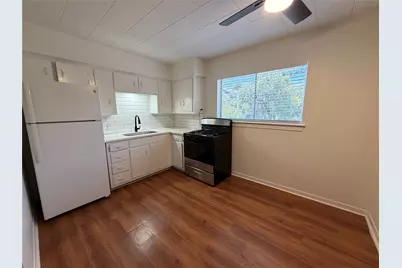 3106 Duval Street #209, Austin, TX 78705 - Photo 6