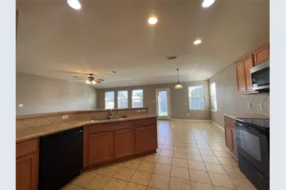 7820 Little Deer Trail, Georgetown, TX 78628 - Photo 12