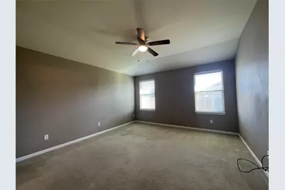 7820 Little Deer Trail, Georgetown, TX 78628 - Photo 8