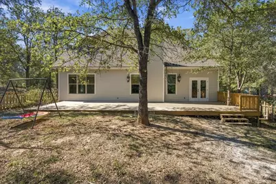 206 Laura Lane, Bastrop, TX 78602 - Photo 34
