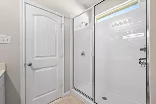 296 Cherry Laurel Ln, Kyle, TX 78640 - Photo 14